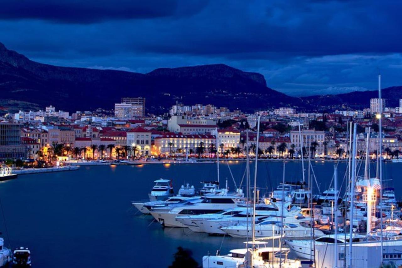 Royal Heritage Apartment In Split Center Exteriör bild
